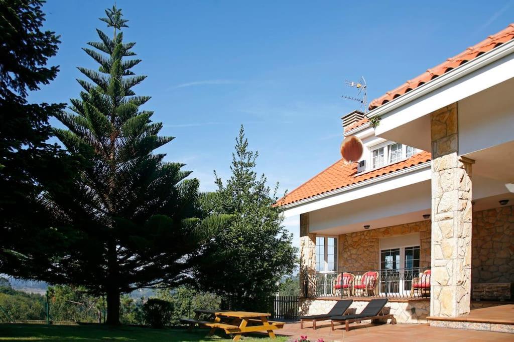 Chalet Con Magnificas Vistas Al Mar Perlora Buitenkant foto